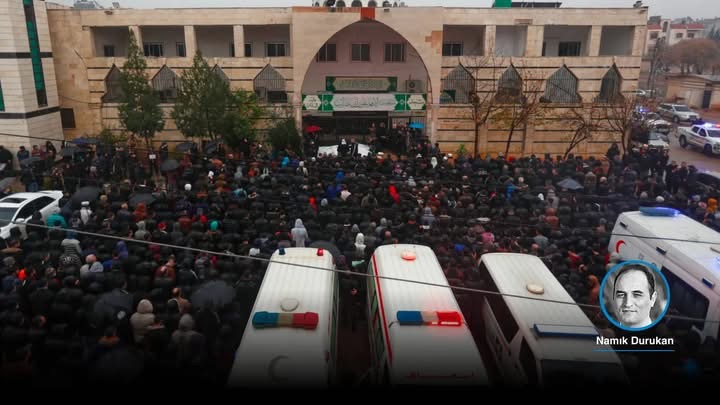 Suriye’de Aleviler de “Federalizm” Talebiyle Sokaklara Çıktılar