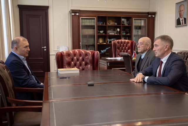 Kumpıl Murat, Zamudin Guche’yi Ağırladı