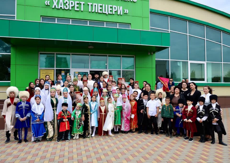 Adıgeysk'te, Adığe (Çerkes) Ulusal Kıyafetleri Günü Kutlandı