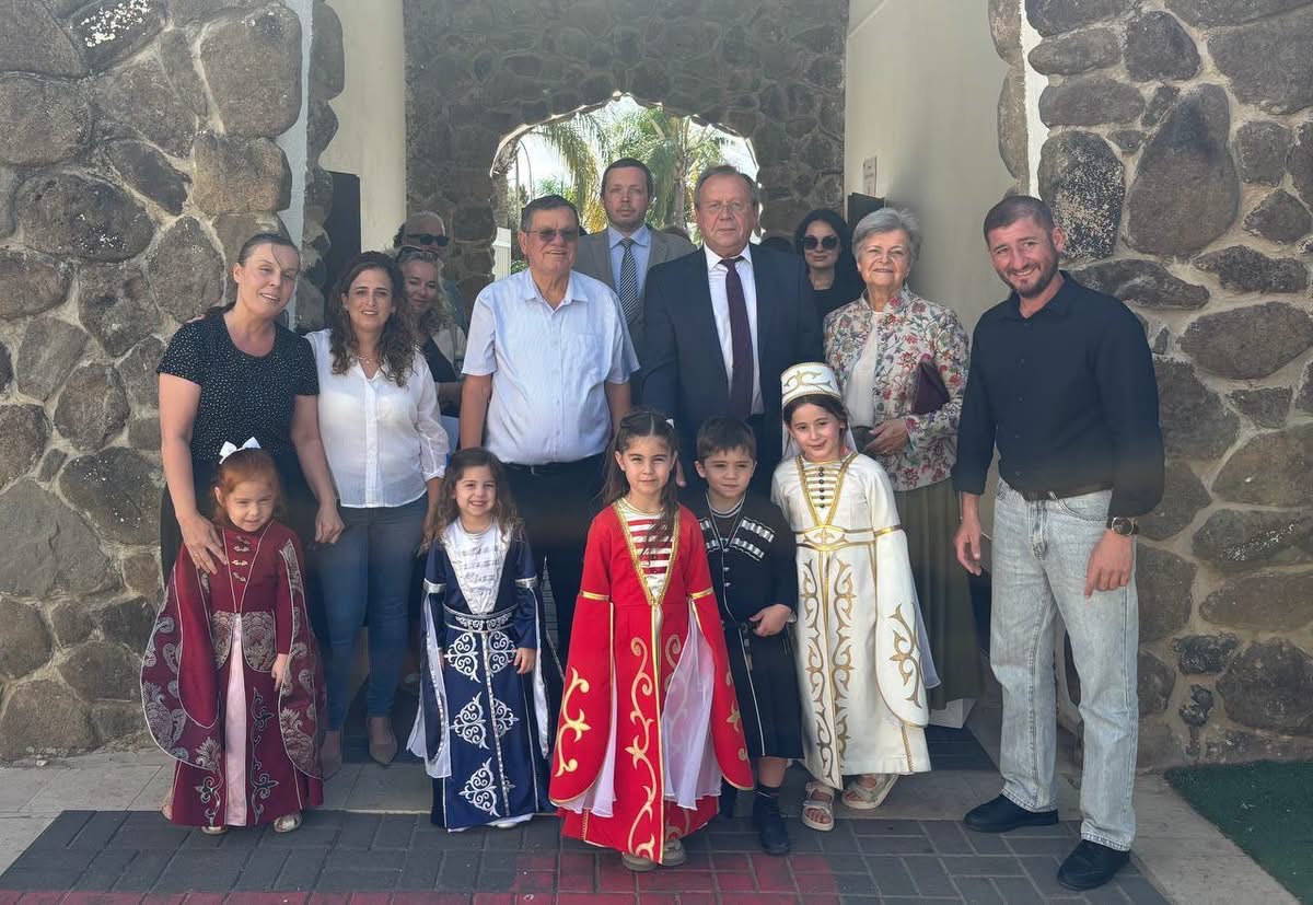 RF İsrail Büyükelçisi, Çerkes Köyü Kfar Kama’yı Ziyaret Etti